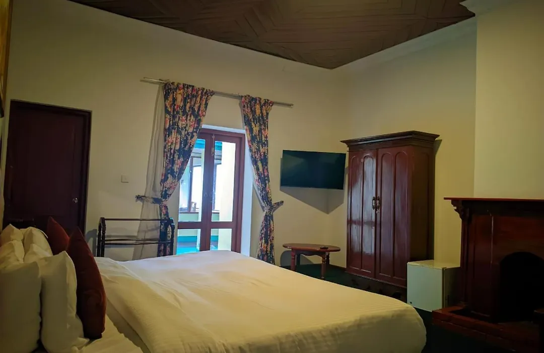 Tea Bush Hotel-1